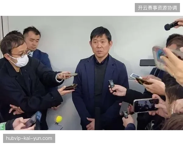 森保一正推动日本队战术转型，利用旅欧球员优势强化高位压迫和边中结合的进攻模式